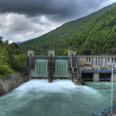 Pretočno-akumulacijska hidroelektrarna