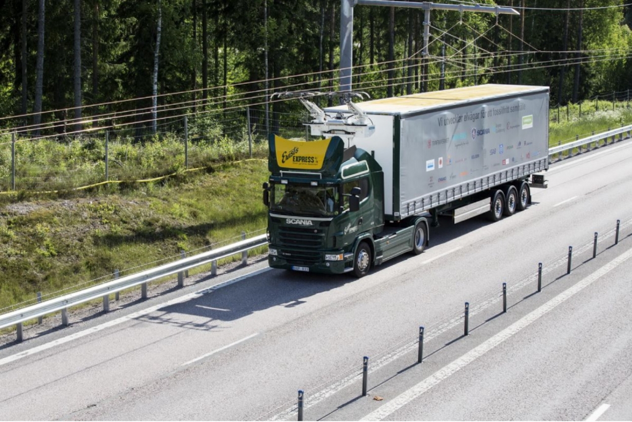 Na Švedskem preizkušajo prvo elektrificirano avtocesto (Foto: Scania)